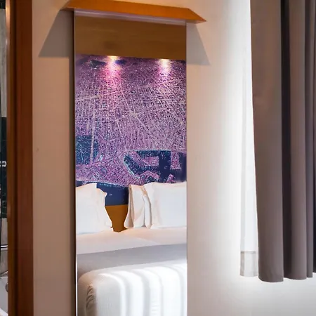 阿巴桑兹酒店 4*