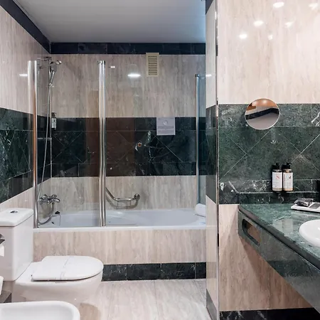 阿巴桑兹酒店 酒店