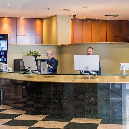 阿巴桑兹酒店 酒店